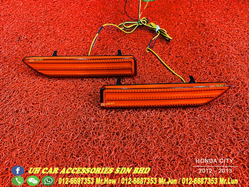 Honda CRV Rear Bumper LED Reflector UH Car